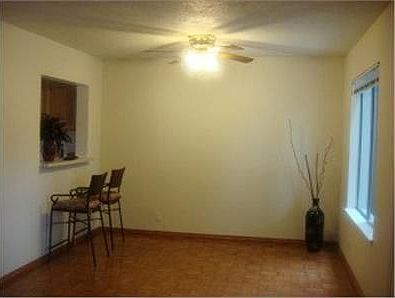 4th image of 4697 Persimmon Pl