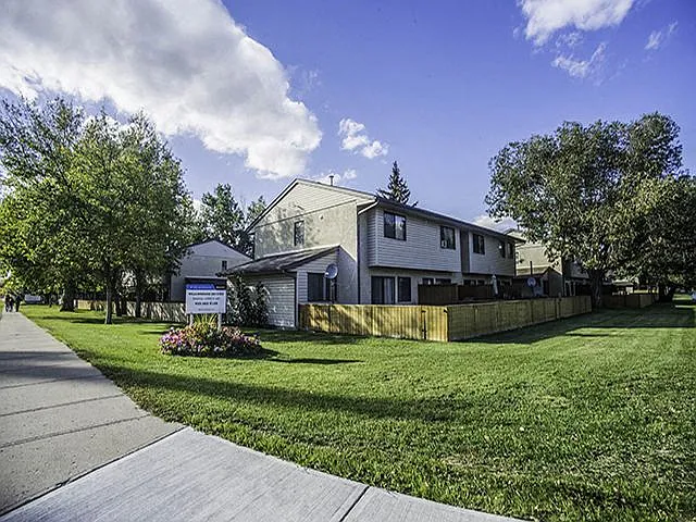 Willowbrook Estates — Photo 3