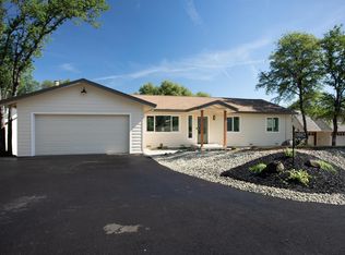 18082 Hummingbird Dr, Penn Valley, CA 95946