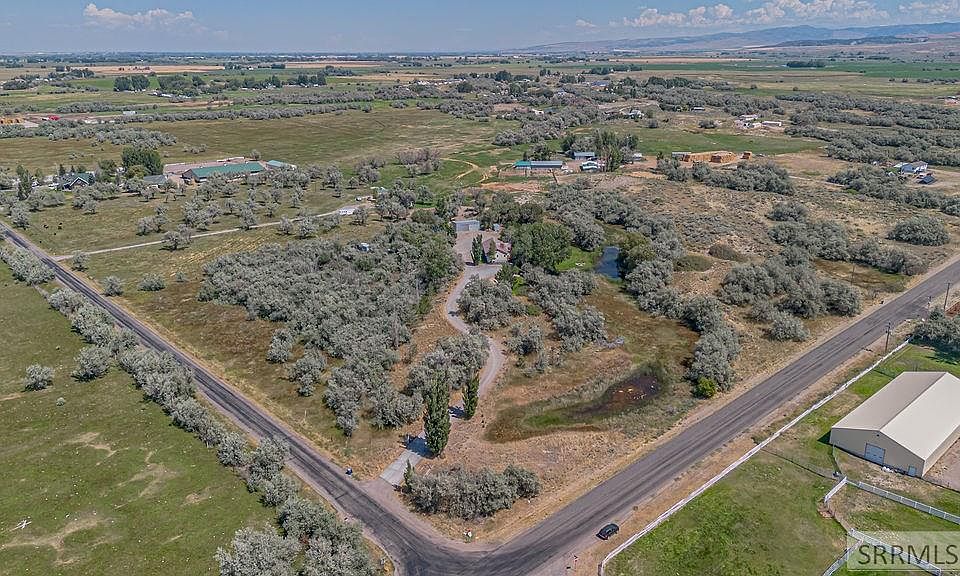 1 N 200 E, Blackfoot, ID 83221 MLS 2156290 Zillow