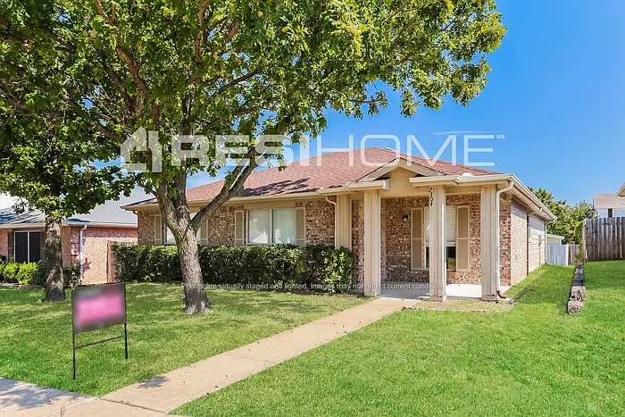 7304 Buford Dr — Photo 2