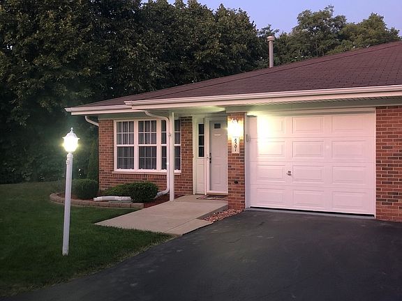 2nd image of 8501 Hill Top Ct #8501