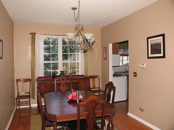 4th image of 2117 Sanborn Cir