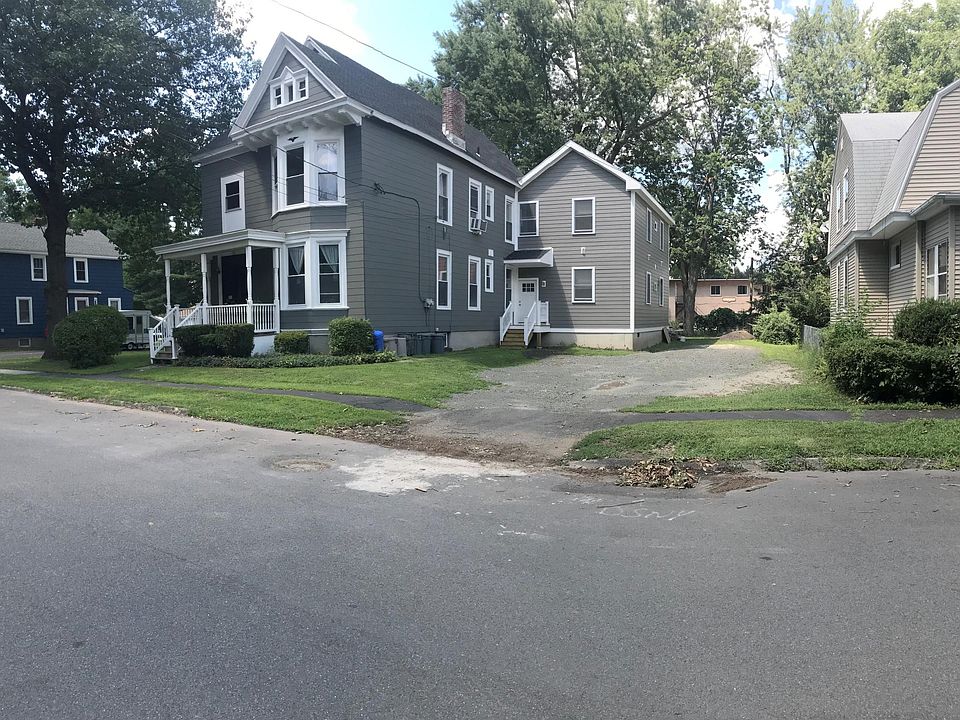 Front w/ Driveway