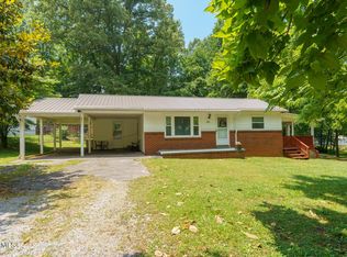 1140 Iris St, Morristown, TN 37814