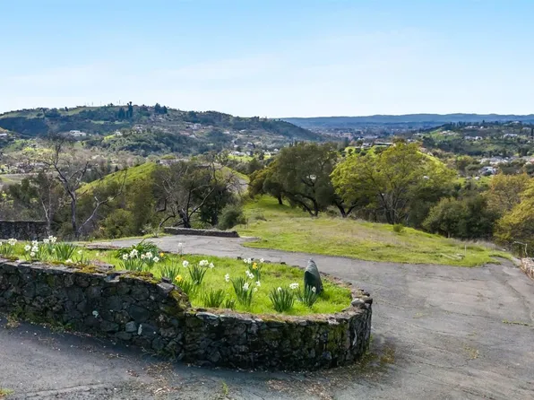 5707 Idlewood Drive, Santa Rosa, CA 95404
