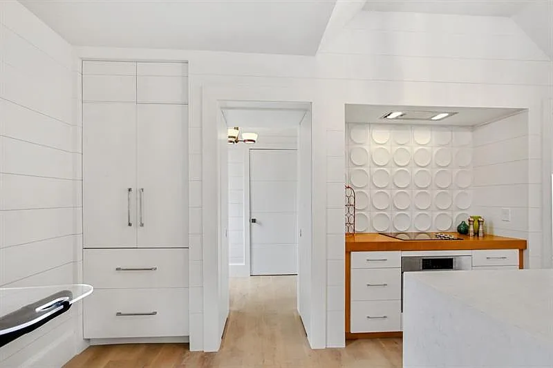 1 bed, 1.0 bath, 1000 sqft, $3,200 — Photo 4