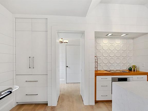 4th image of 506A Argonne Dr NW