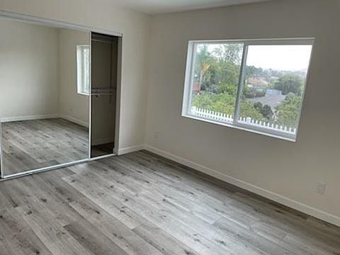 4th image of 228 1/2 Woodland Dr