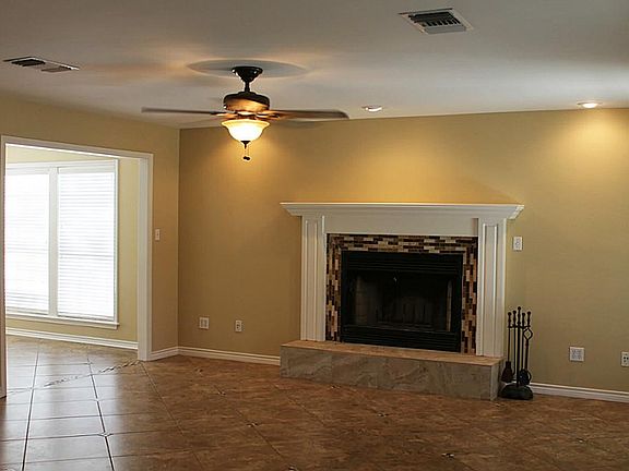 5th image of 2302 County Road 107