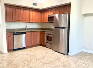 630 85th St APT 102, Miami Beach, FL 33141