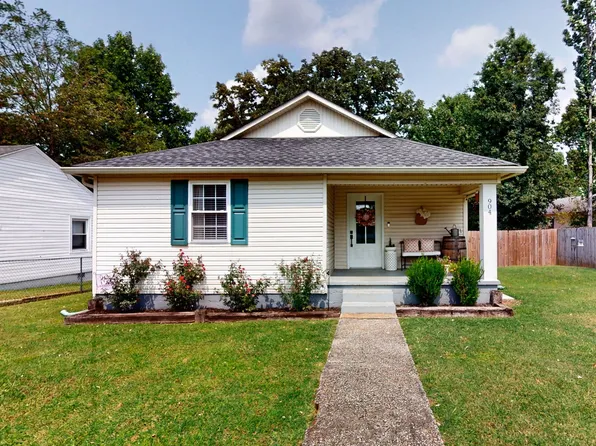 904 W Market St, Decherd, TN 37324