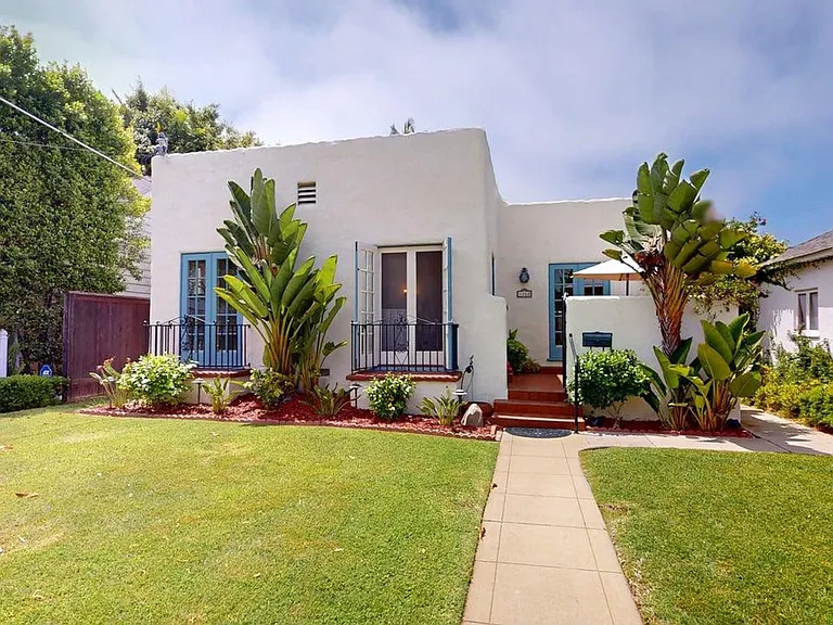 1008 E Ave — Photo 3
