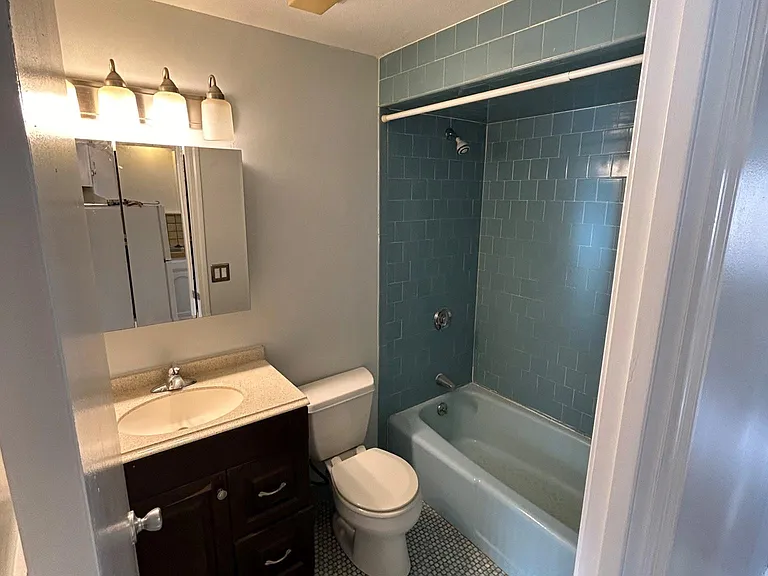 Bathroom B