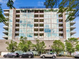 225 S Sangamon St UNIT 303, Chicago, IL 60607