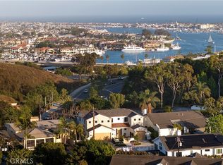 702 Saint James Pl, Newport Beach, CA 92663