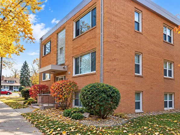 23 Wheeler St S, Saint Paul, MN 55105