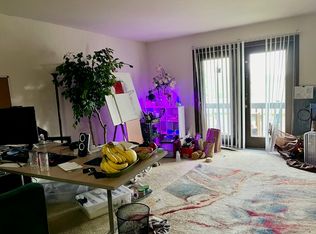 2500 Pheasant Ridge Trl #23, Madison, WI 53713