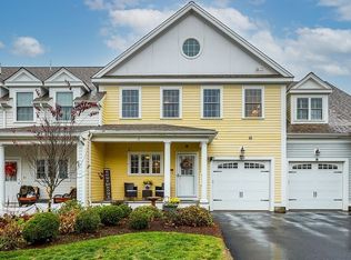 19 Meetinghouse Rd, Norfolk, MA 02056