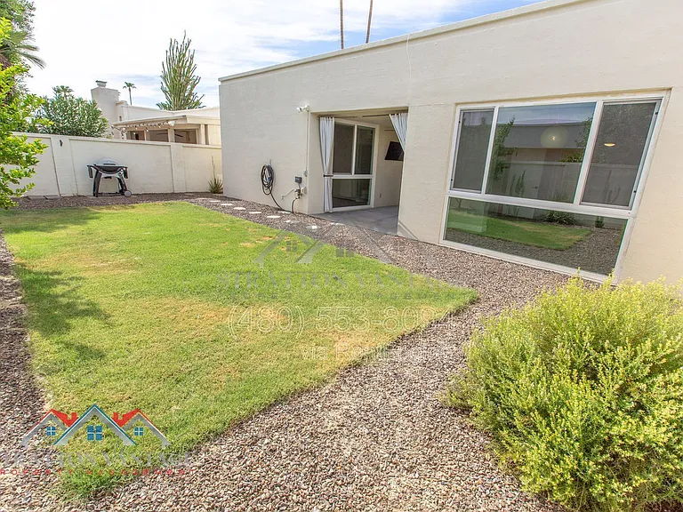 8623 E Devonshire Ave — Photo 40