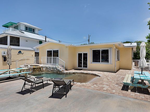 5th image of 1791 Grouper Dr