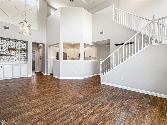 5th image of 11375 Ogden Mills Dr Unit 103