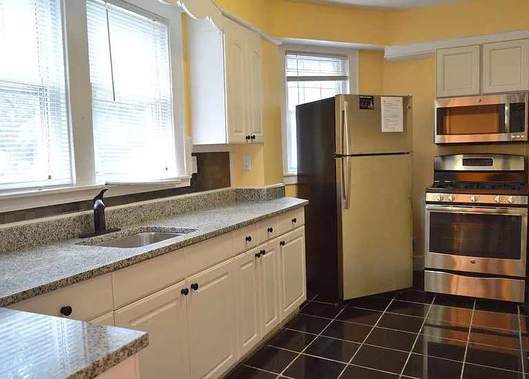 115 Comstock Ave #1 — Photo 1