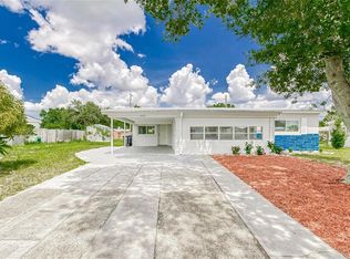 449 Stanley Ave, Frostproof, FL 33843