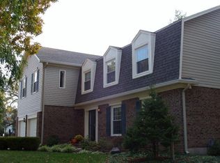 2687 Oakton Glen Dr, Vienna, VA 22181