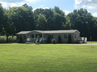 11450 Hickory Hill Ln, Junction, IL 62954