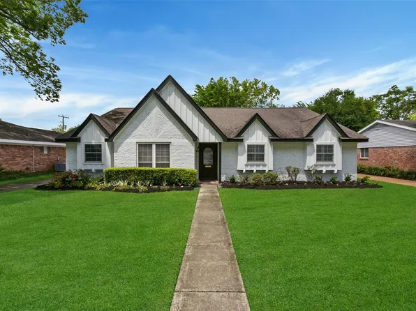 5946 Valkeith Dr, Houston, TX 77096