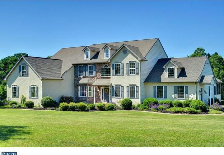 1st image of 11 Rolling Glen Ln