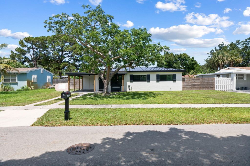 1032 SW 1ST Terrace, Pompano Beach