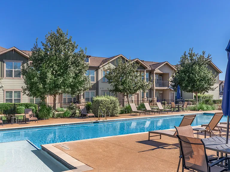 The Landings at Creekside — Photo 38