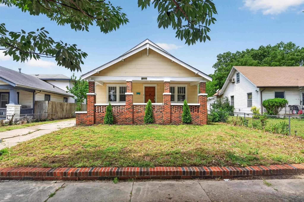 1957 S Market St, Wichita, KS, Wichita