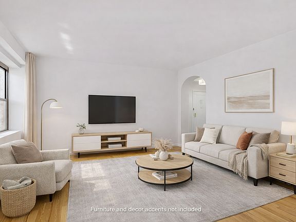 4th image of 3755 77th St APT 3A