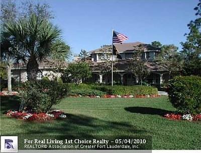 1st image of 6110 NW 66th Way