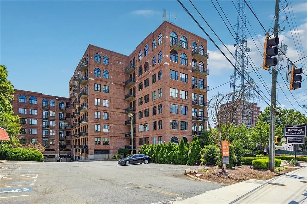 2 bed, 2.0 bath, 1275 sqft, $3,250 — Photo 1