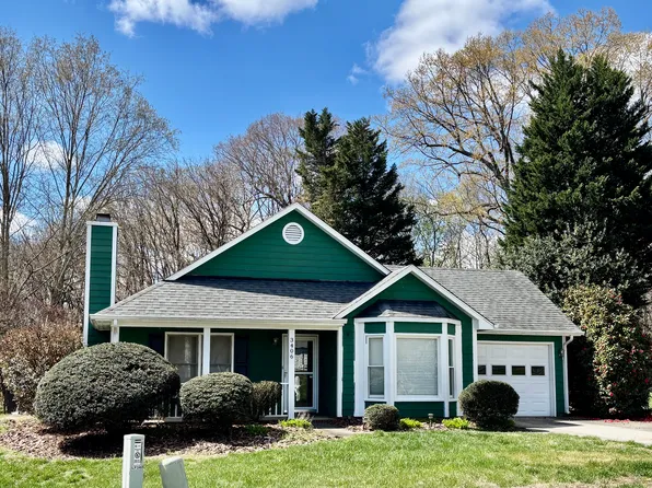 3406 Trailbend Ct, Greensboro, NC 27410