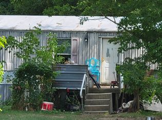 102 Farmer Ln, Searcy, AR 72143