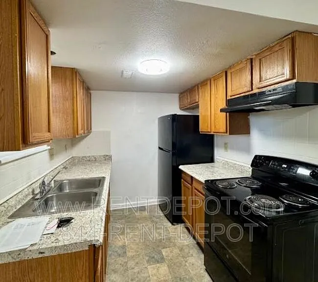 1411 Jeanette Ave #1411 — Photo 3