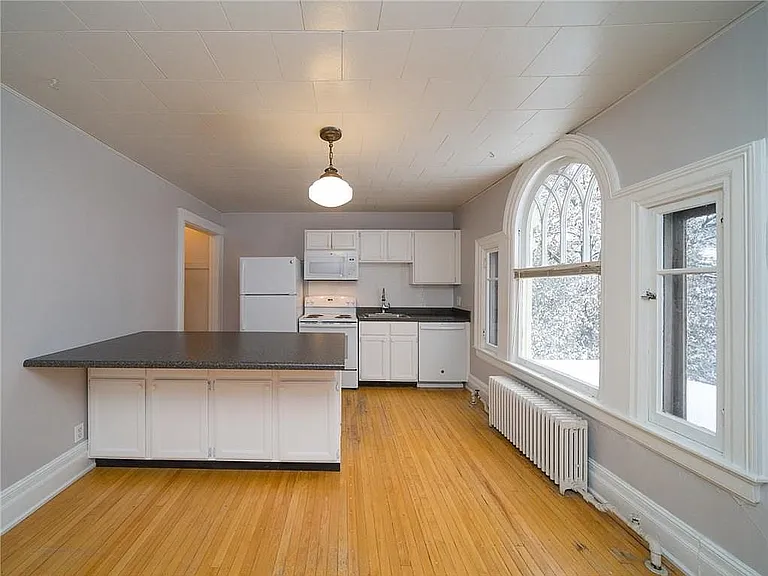 240 Culver Rd #2 — Photo 2