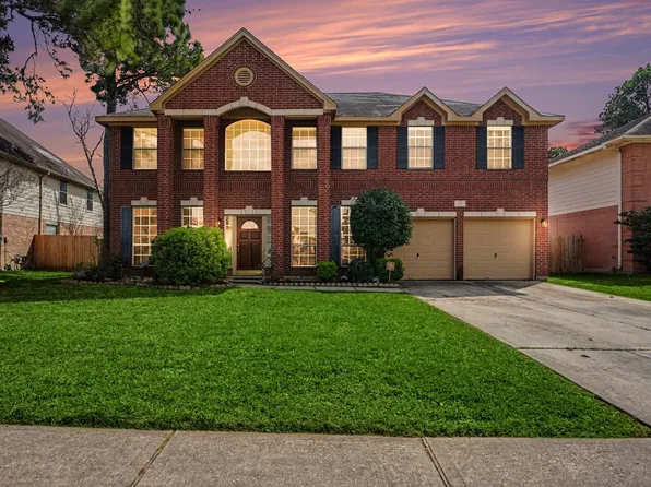 310 Banter Trails Dr, Houston, TX 77049