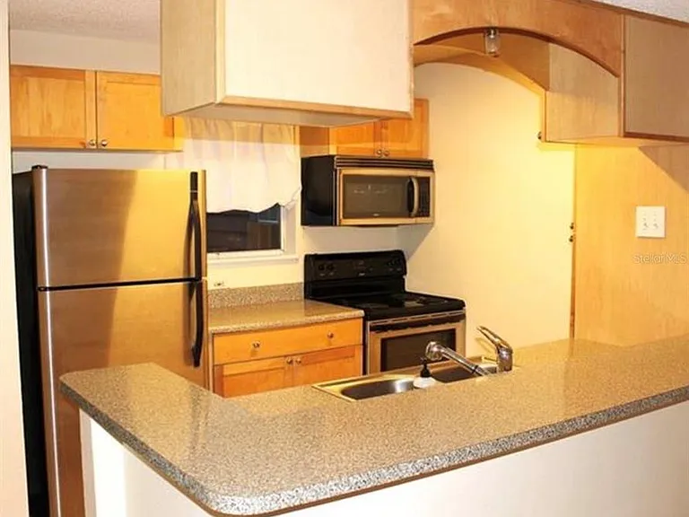 2500 Winding Creek Blvd #E103 — Photo 4
