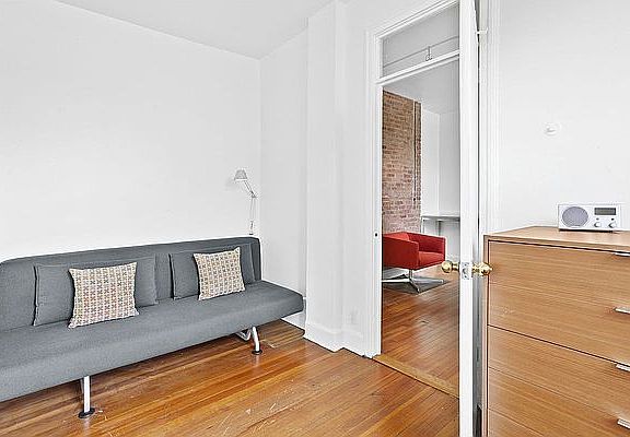 4th image of 149 Sullivan St APT 6C