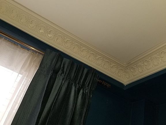 Bedroom Crown Molding