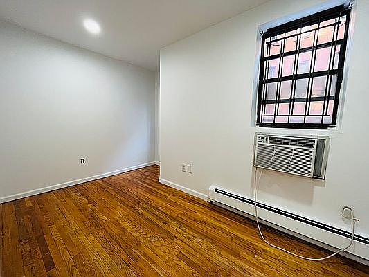 4th image of 601 10th Ave #2K