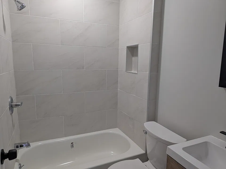 309 Berkshire Ave #2
