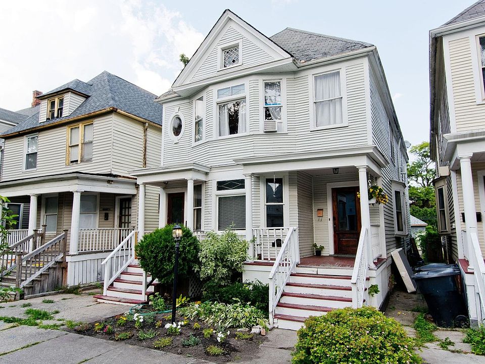 1st image of 1732 Parker St