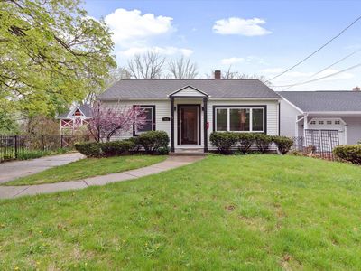 313 W Prospect St, Marshall, MI, 49068
